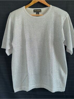 Lisa Originals Silver Sparkle Short Sleeve Crew Neck Shirt Knit Nylon Blend M